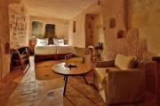 Millstone Cave Suites Hotel